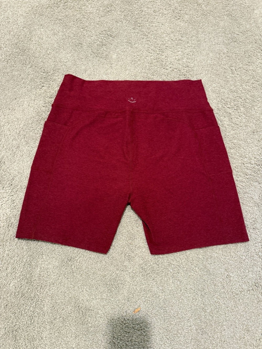 Beyond Yoga plus size SpacedyeWine Red High-Rise Bike Shorts with Side Pockets